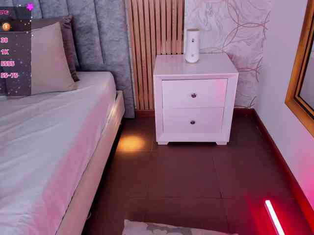 SarahYessica webcam