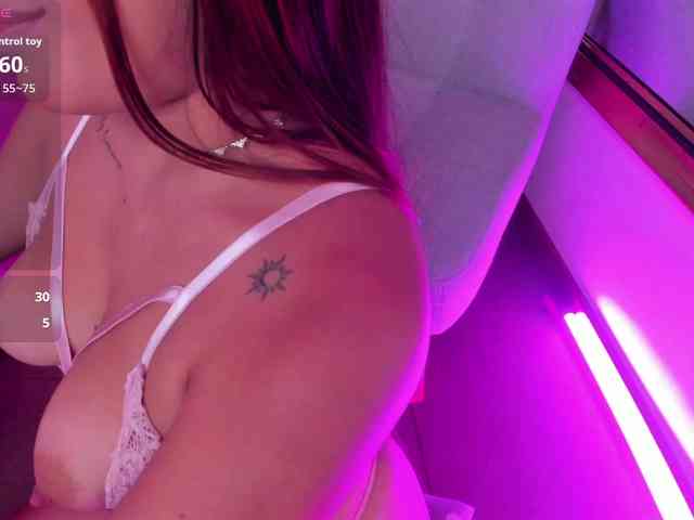 strip chat nude SarahYessica