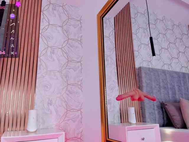 SarahYessica webcam