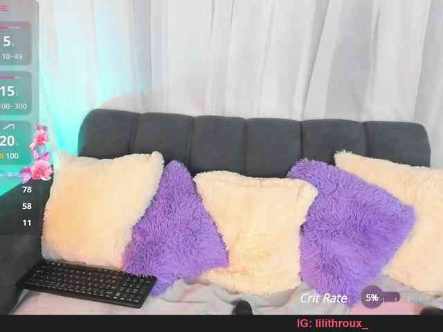 LilithRoux webcam