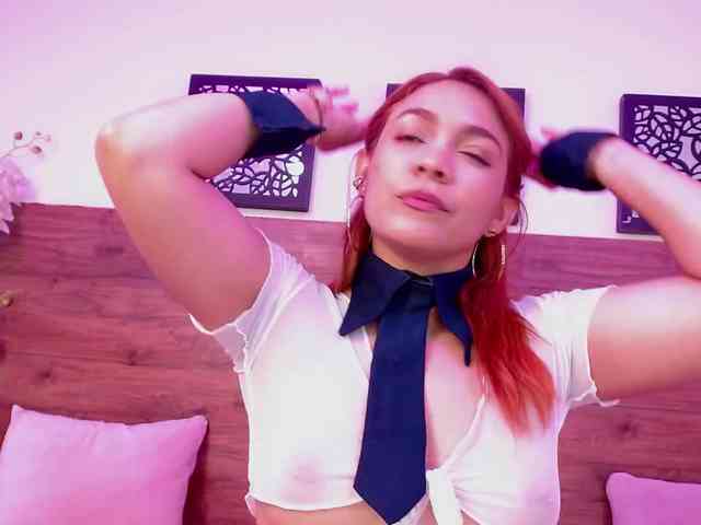 MIIRANDAHOT webcam