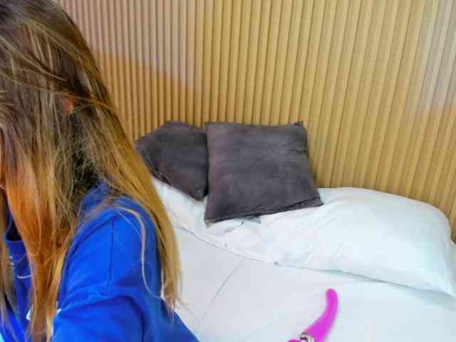 clara-gil webcam