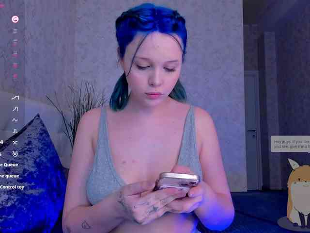 MaryShiota webcam