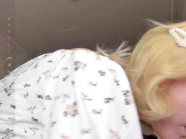 MaryShiota webcam