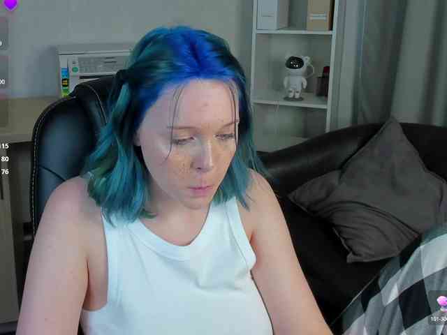 MaryShiota webcam