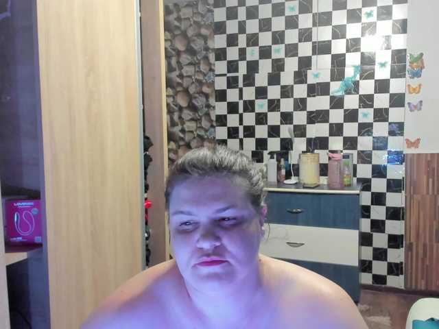 Ionysexylips69's BongaCams show and profile