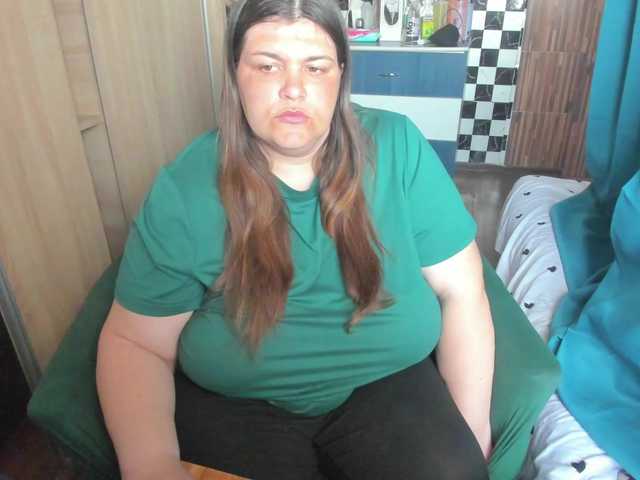 Ionysexylips69 live cam profile