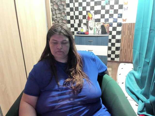 Ionysexylips69's BongaCams show and profile