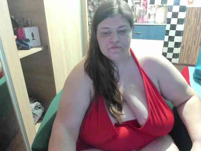 Ionysexylips69 webcam