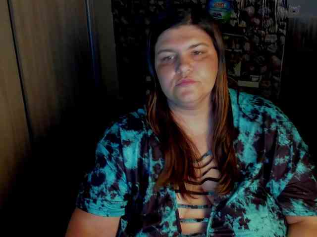 Ionysexylips69 webcam
