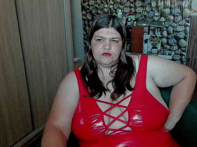 Ionysexylips69 webcam