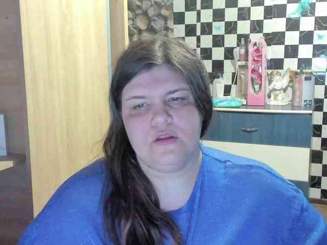 Ionysexylips69 webcam