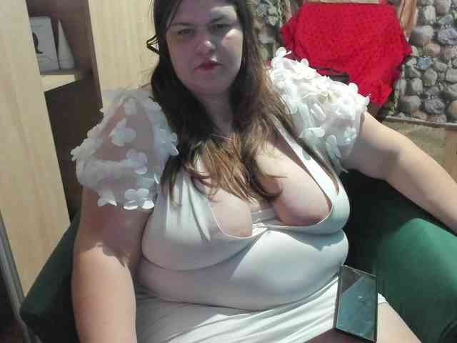 Ionysexylips69 Ionysexylips69