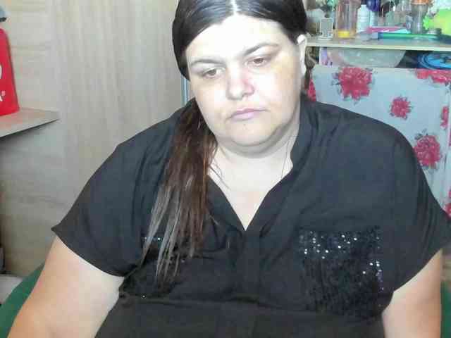 Ionysexylips69 webcam