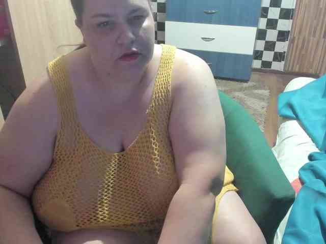 Ionysexylips69 webcam