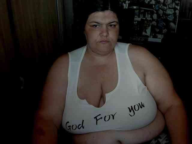 Ionysexylips69 webcam