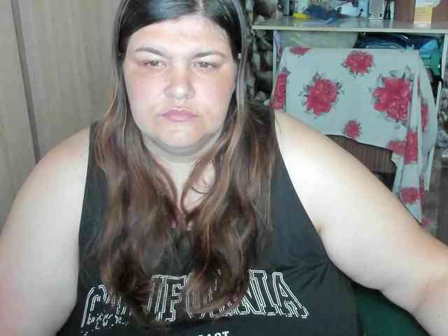 Ionysexylips69 webcam