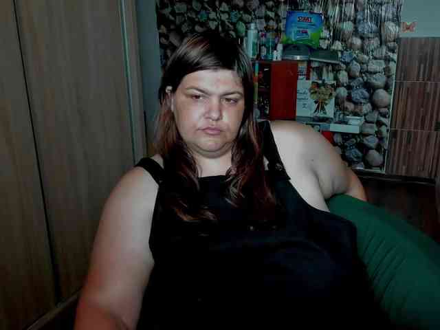 Ionysexylips69 webcam