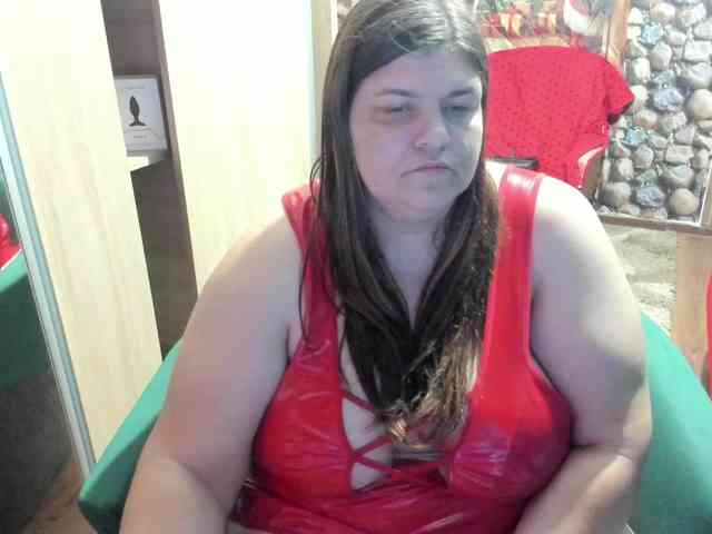 Ionysexylips69 webcam