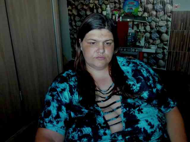 Ionysexylips69 webcam