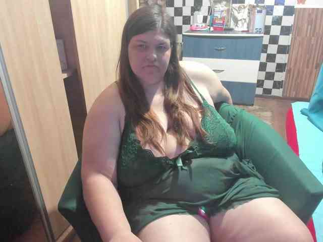 Ionysexylips69 webcam