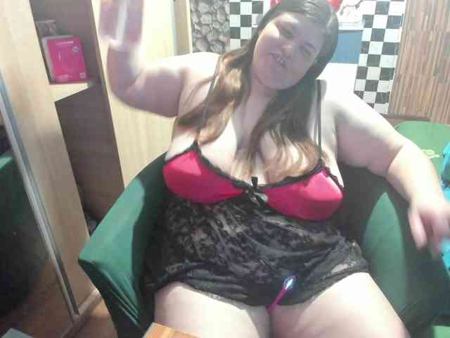 Ionysexylips69 webcam