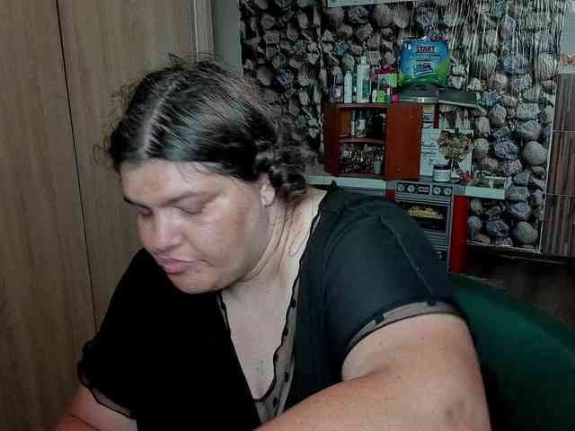 Ionysexylips69 webcam