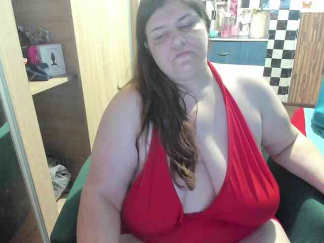 Ionysexylips69 webcam