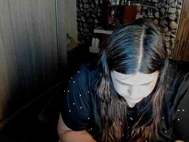 Ionysexylips69