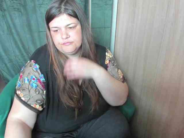 Ionysexylips69 webcam