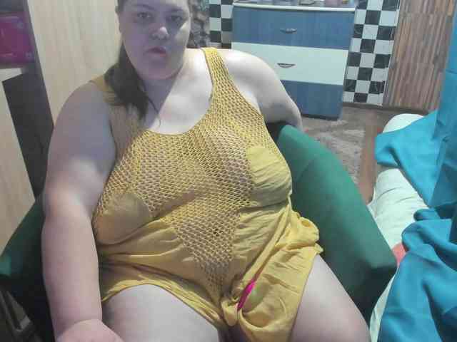 Ionysexylips69 webcam