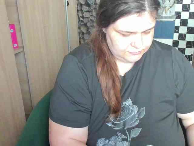 Ionysexylips69 webcam