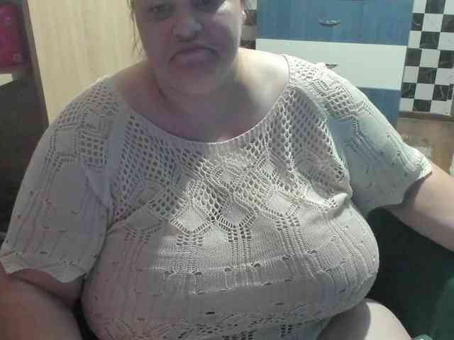 Ionysexylips69 webcam