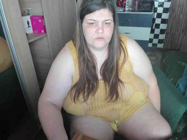 Ionysexylips69 webcam