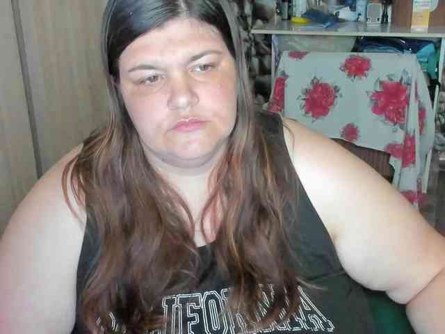 Ionysexylips69 webcam