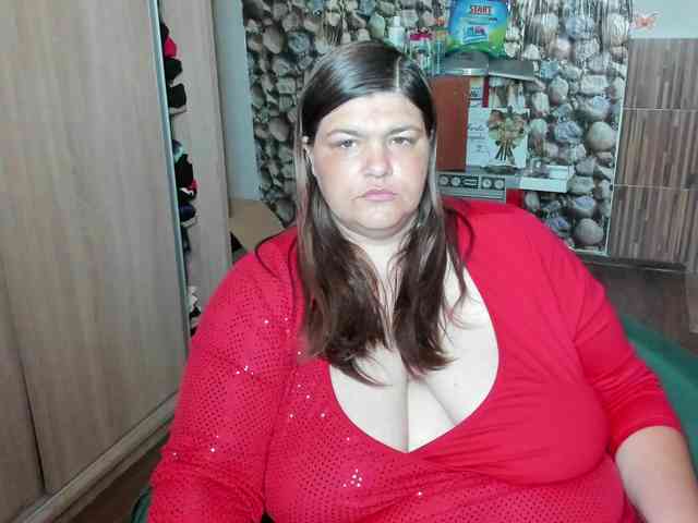 Ionysexylips69 webcam