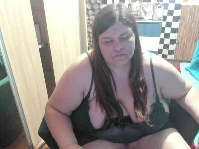 Ionysexylips69 Ionysexylips69