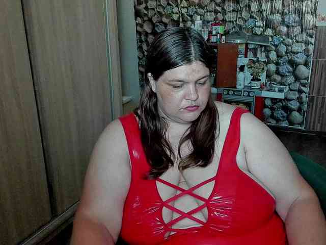 Ionysexylips69 webcam