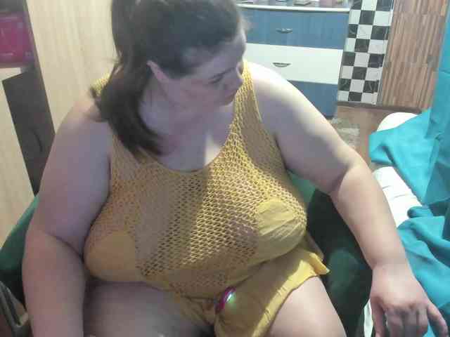 Ionysexylips69 webcam