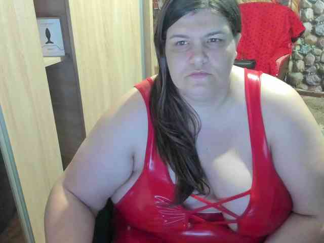 Ionysexylips69 webcam