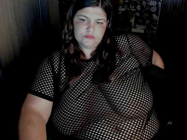 Ionysexylips69 webcam