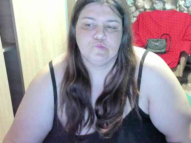 Ionysexylips69 webcam