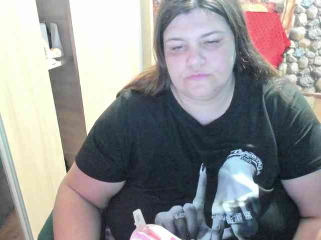 Ionysexylips69 webcam