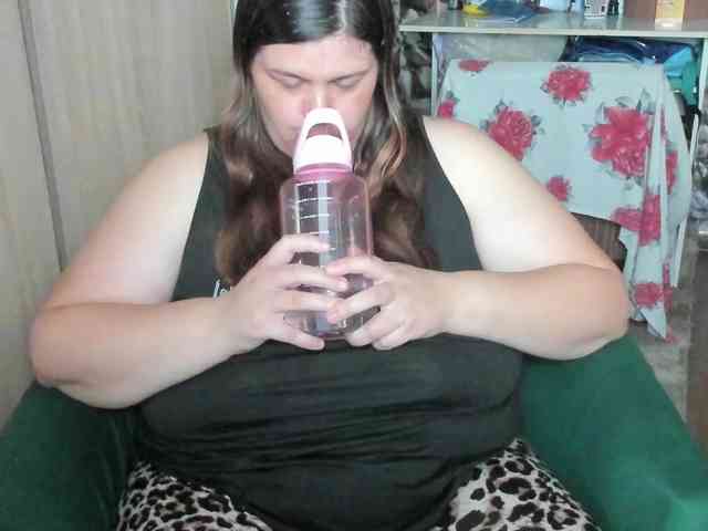 Ionysexylips69 webcam