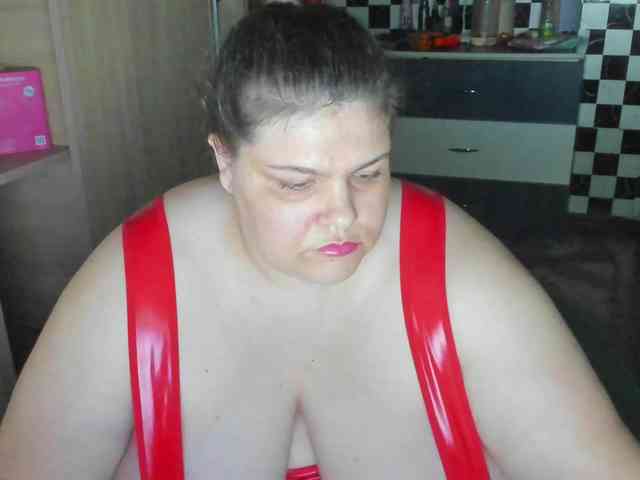 Ionysexylips69 webcam