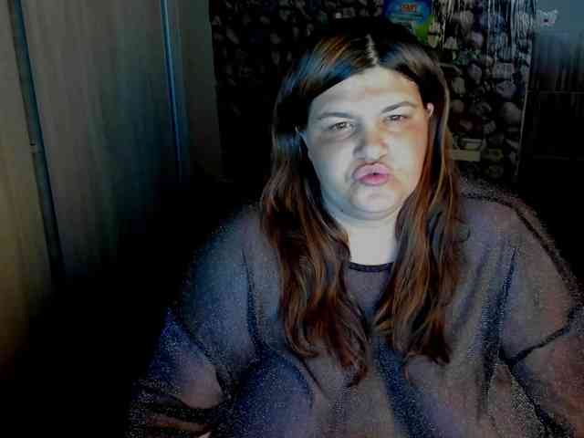 Ionysexylips69 webcam