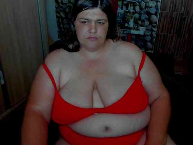 Ionysexylips69 webcam