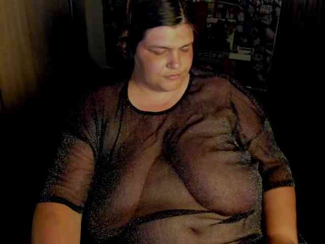 Ionysexylips69 webcam