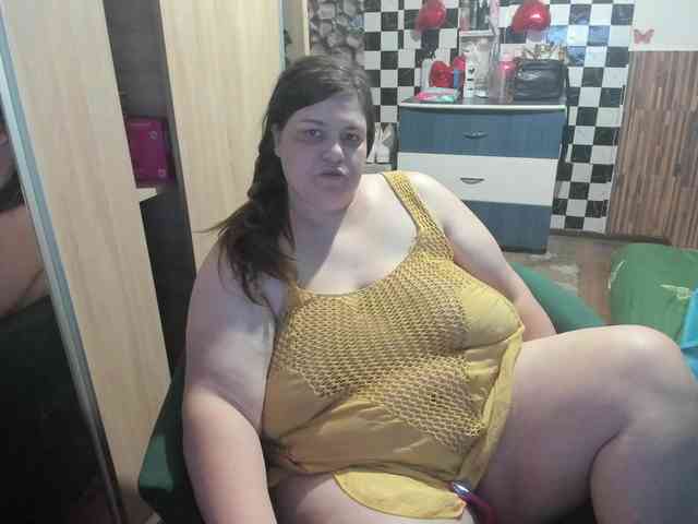 Ionysexylips69 webcam