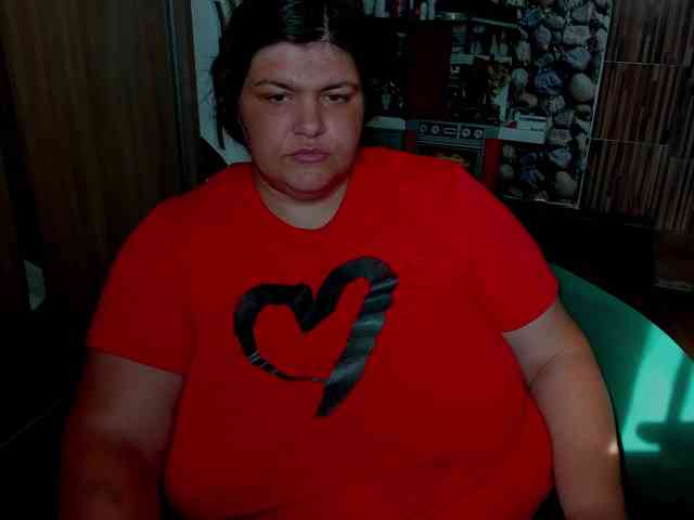 Ionysexylips69 webcam